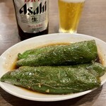 四川 郷土菜 シャンバァロウ - 皮蛋とピーマンの黒酢炒め 660円