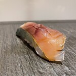 AKAHAGI SUSHI TAMAHAGANE - 