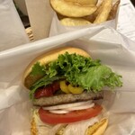 FRESHNESS BURGER - 