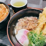 資さんうどん - 