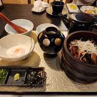 炭焼きうなぎ・かしわ 登河 - 