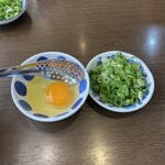 Fukuri - トッピング　生卵とネギ