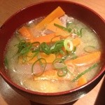 びすとろ希味 - 根野菜の味噌汁。普通美味い！