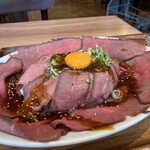 SEIJO ISHII STYLE DELI&CAFE - 成城石井自家製ローストビーフ丼