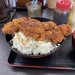 資さんうどん - ソースチキンカツ丼還暦過ぎにはコレはきつい