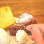 オヤツ＆コーヒー パカン - 