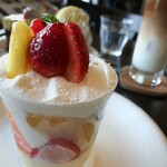 ル・ジャルダン・ブルー - トライフル