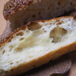 qui - ごまバターフォカッチャ