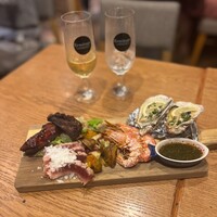 Seafood bar Ermitage 横浜鶴屋町店 - 薪焼き5種盛り