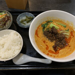 Chuugoku Shisem Menhanten Ittou - 坦々麺定食❗️
