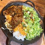 レトロ焼肉たろう食堂 - 