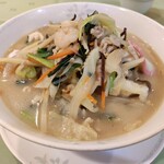 Mandarin - 五菜湯麺＝五目野菜と海鮮入りちゃんぽん