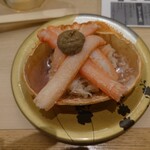 廻転とやま鮨 銀座 - 紅ズワイガニ富山盛