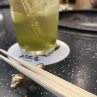 肉の匠 将泰庵  船橋本店 - 箸置きがうしさん！