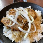 麺場 田所商店 - チャーシュー丼