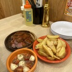 2000円 食べ放題 肉ときどきレモンサワー。 - 