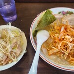 岡ちゃんラーメン - 料理写真: