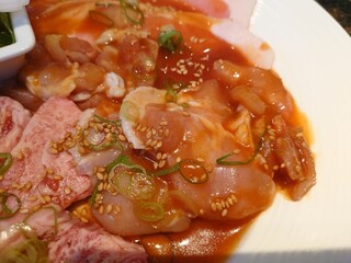 Saika - ◯鶏肉
                        鶏肉の臭みも無く美味しい味わい。