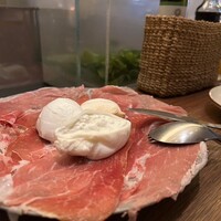 オービカ モッツァレラバー 横浜店 - 