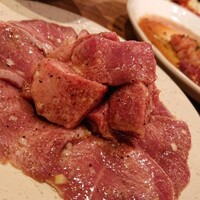 炭火焼肉ホルモン うしごろ 中目黒店 -  炭火焼肉ホルモン うしごろ 中目黒店 -