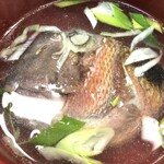 割烹民宿 めぐろ - 真鯛のあら煮