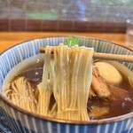 中華蕎麦 鳴神食堂 - 美しい麺