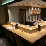 秋葉原 鮨 よこ田 - 