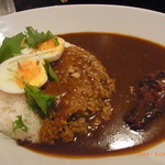 太陽カレー - ９月２６日の日替わり、手羽元の唐揚げカレー大盛り￥６５０