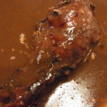 太陽カレー - 手羽元の唐揚げ、味が染みていて美味しいです。