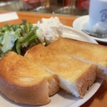 カフェ・ロンディーノ - ポテトサラダトーストセット