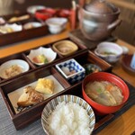 ATAMI せかいえ - 