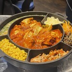 六本木 韓国 - チーズタッカルビ 3828円