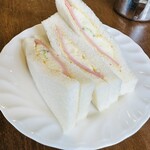 喫茶・食事　アポロ - サンドウィッチはポテサラ