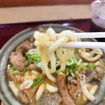 麺工房 - もつ煮込みうどん