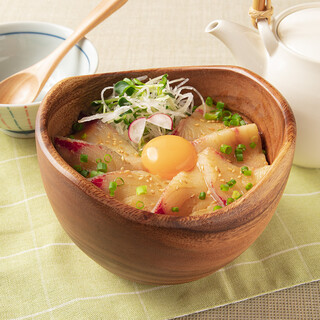 こめらく 海鮮茶漬けとおむすびと_2