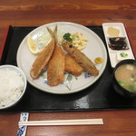 Mama zuki cchin - ミックスフライ（アジ＆野菜）＋ご飯・味噌汁セット