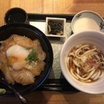 日本橋 三冨魯久汁八 - 天然ヒラメのスタミナ漬け丼