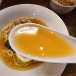 麺処 Umi - スープ
