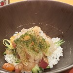Itamaegokoro Kikuura - 海鮮丼アップ