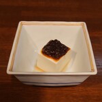 ビストロ コゥジィ - 細書に提供してくれます。