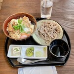 Fuji - 極みひれかつ丼と山形そばセイロ1,100円