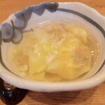 肉汁餃子のダンダダン - スープワンタン