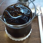 元町サントス - アイスコーヒー。水があんまり美味しくないかな