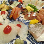 刺身の盛り合わせ