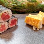 都寿司 - 鉄火、玉子