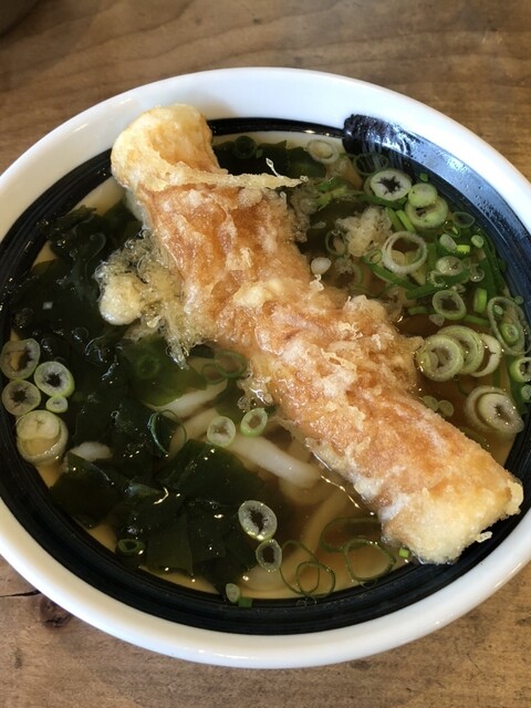 博多網場うどん しん田（しんた）>