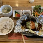 ごはん Cafe うさぎのしっぽ - 