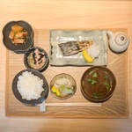 炭火割烹 麻布龍土町 - 