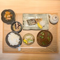 炭火割烹 麻布龍土町 - 