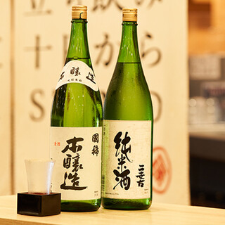 共10種色彩繽紛的日本酒◆地方酒和不定期加入的酒等